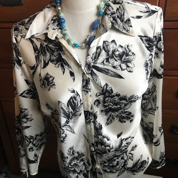 Talbots Tops - Talbots ladies 100% pure silk blouse  size 8